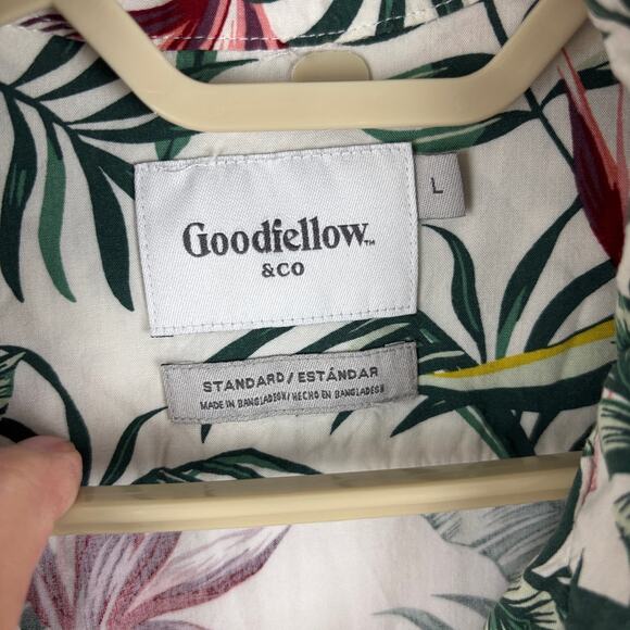 Goodfellow Tropical Hawaiian Shirt Large white green pink resort casual - Picture 6 of 7